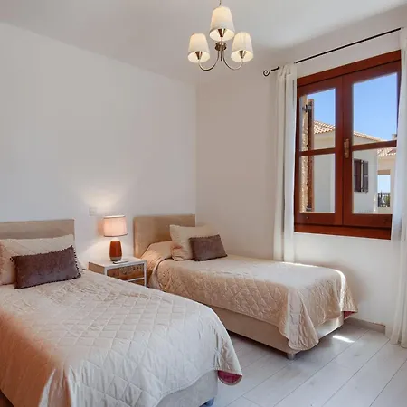 Aphrodite Hills Superior Superior 0065 Air Conditioning 2 Bedrooms Villa