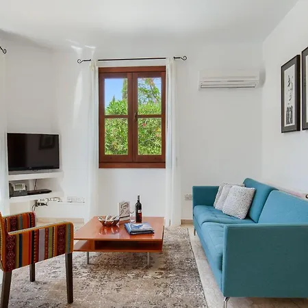 Aphrodite Hills Superior Superior 0065 Air Conditioning 2 Bedrooms Villa Pafos