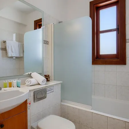Aphrodite Hills Superior Superior 0065 Air Conditioning 2 Bedrooms Villa Pafos