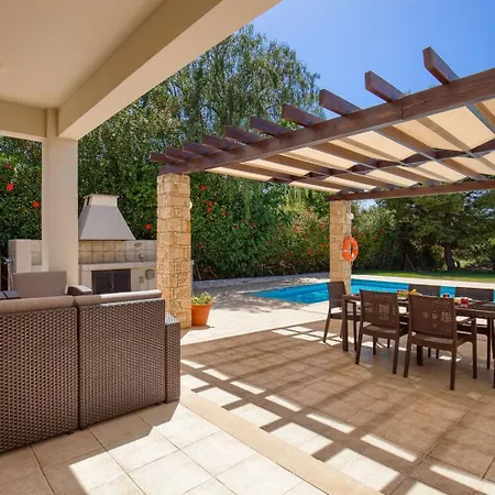 Aphrodite Hills Superior Superior 0065 Air Conditioning 2 Bedrooms *